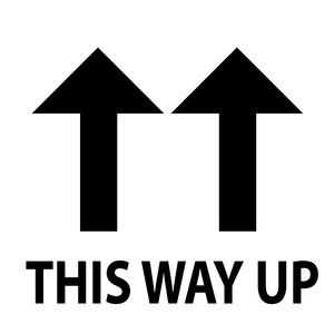 100 x 99mm This Way Up Label,  500 labels per roll